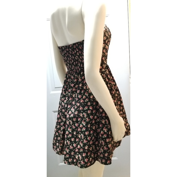 Forever21 Mini Dress Floral Print, Pleated, S - Picture 5 of 8